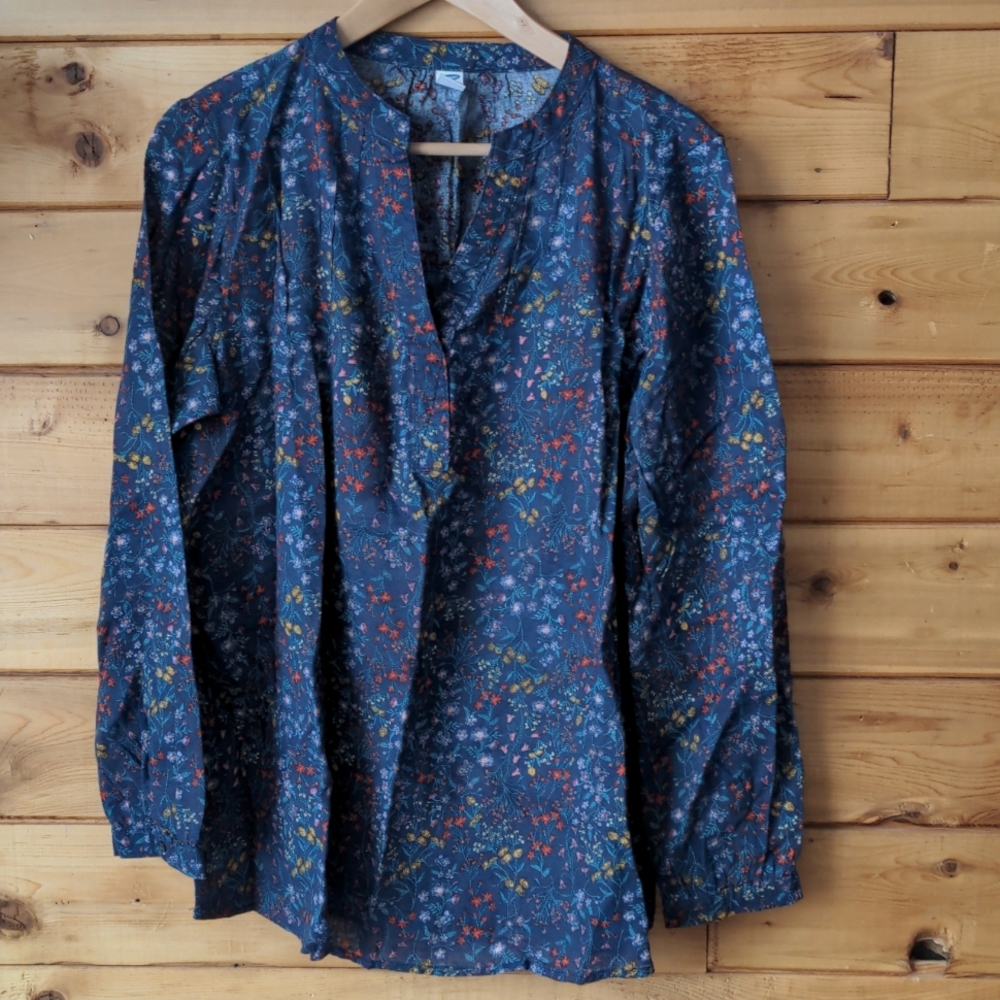 Old Navy blouse navy blue linen blend small-scale floral daisy print top Large